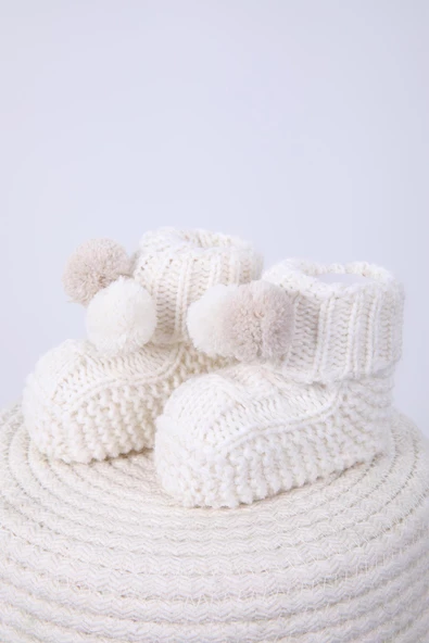 Babyhola Kız Erkek %100 Triko İlk Adım Ponponlu Patik 0-6 ay Yenidoğan Kutulu Hediyelik 8009 - 6