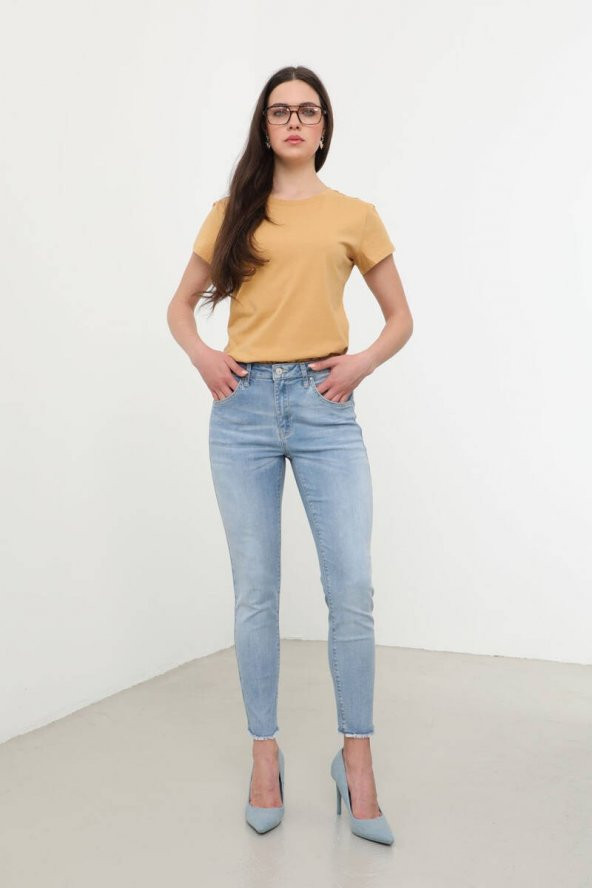Kadın Paça Detaylı Skinny Fit Jean Pantolon Açık Mavi