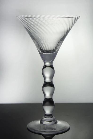 Paşabahçe Kristal El İmalatı Ayaklı Bardak 176773 31047 (Adet Fiyatıdır) - Resim 2