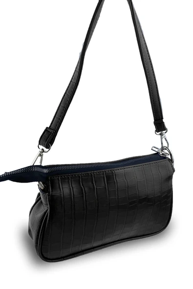 Bagorama VINE Kadın Desenli Suni Deri Zincirli Çapraz Askılı Omuz Çantası - 10