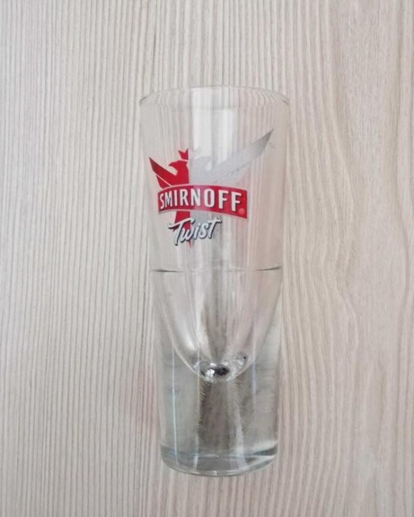 1 ADET SMİRNOFF VOTKA BARDAĞI TEKİLA BARDAĞI