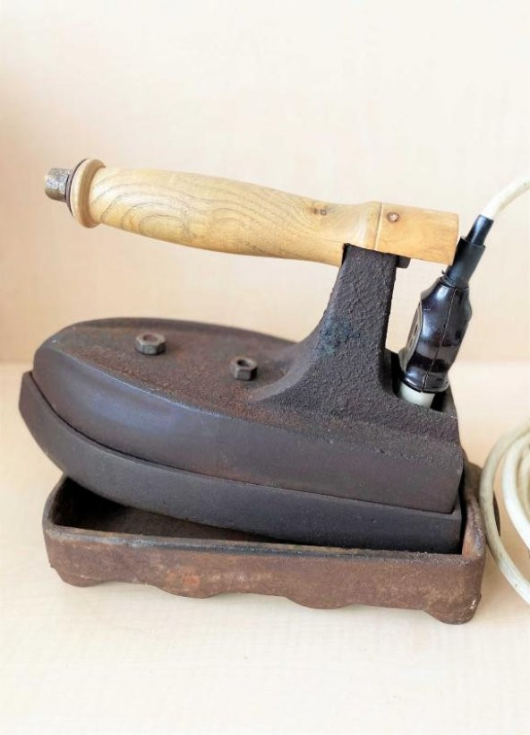 ANTİKA KAİDELİK ÇALIŞAN TERZİ ÜTÜSÜ