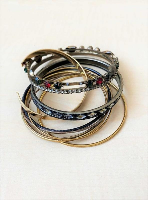 VİNTAGE 8 ADET METAL BİLEZİK
