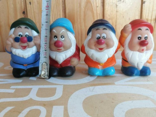 VİNTAGE PAMUK PRENSES VE YEDİ CÜCELER 4 ADET PALASTİK BEBEK - 3