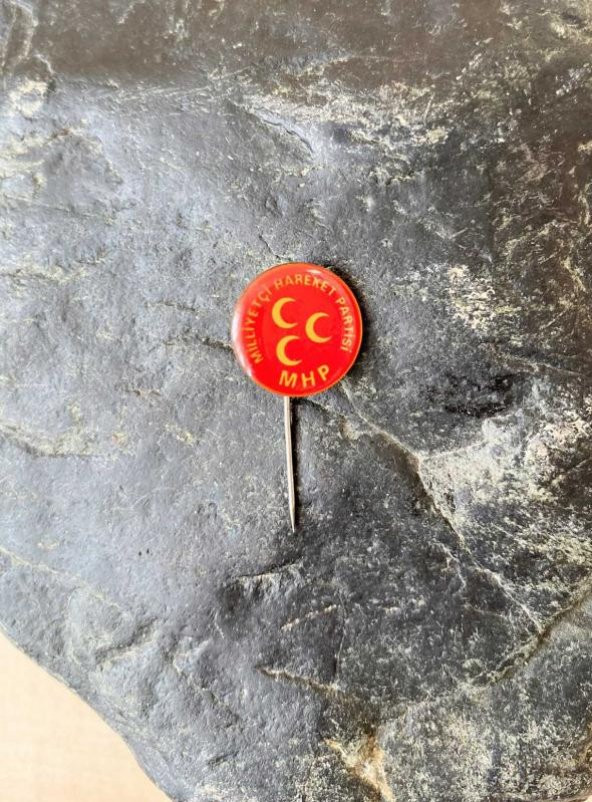 VİNTAGE MİLLİYETÇİ HAREKET PARTİSİ ROZETİ MHP ROZET 3 HİLAL ROZET YAKA BROŞU İĞNELİ ROZET NO 3 - Resim 2