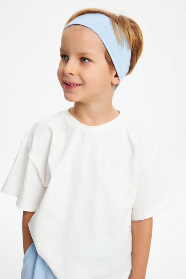 Bebe Mavi-Beyaz Erkek Çocuk %100 Pamuklu Penye Oversize Beyaz T-Shirt Yumuşak Mavi Bandana 2'Lİ TAKIM  Trend Seri3