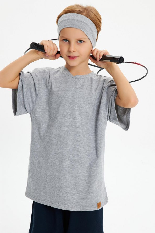 Gri-Lacivert Erkek Çocuk %100 Pamuklu Penye Oversize Gri T-Shirt Yumuşak Gri Bandana 2'Lİ TAKIM  Trend Seri3