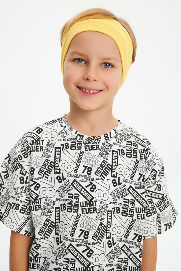 Sarı-Beyaz Desenli Erkek Çocuk %100 Pamuklu Penye Oversize Beyaz Desenli T-Shirt Yumuşak Sarı Bandana 2'Lİ TAKIM Seri5