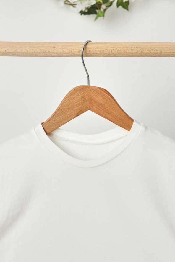 Beyaz Desenli-Beyaz Erkek Çocuk %100 Pamuklu Penye Oversize Beyaz T-Shirt Yumuşak Bandana 2'Lİ TAKIM Trend Seri 4 - 6