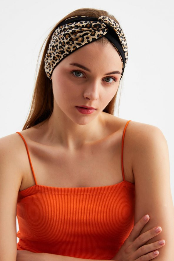 Leopar-Siyah  Kadın Trend Style Pamuklu Penye, Kaymaz, Yumuşak, Esnek, Saç Bandı Bandana ürün görseli 1