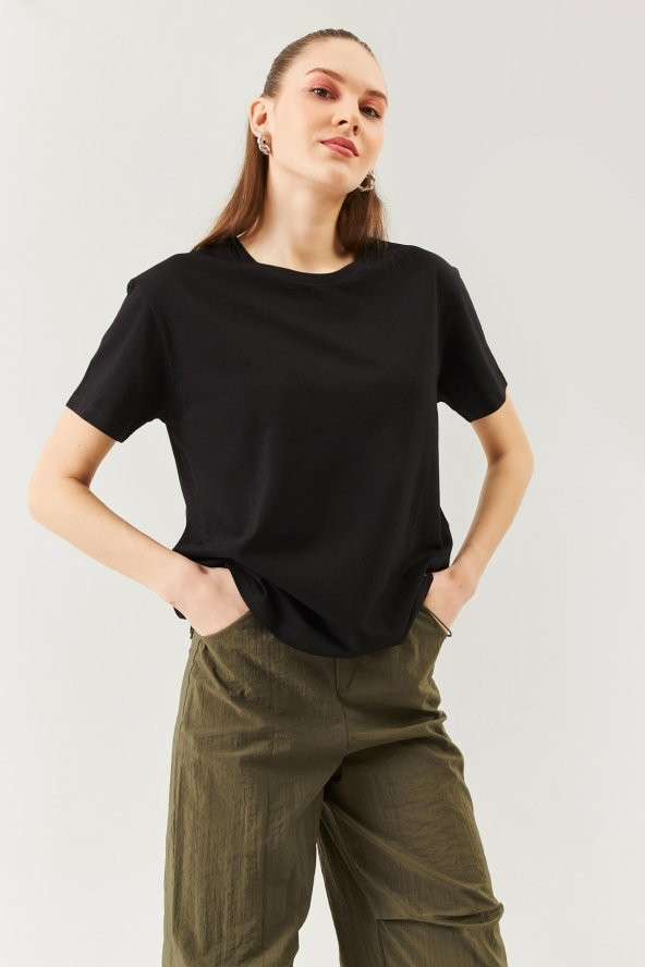 Siyah Oversize Rahat %100 Pamuklu Penye Bisiklet Yaka Kısa Kol Basic T-Shirt - 3