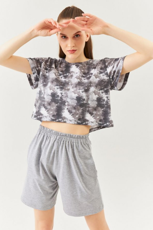 Batik Gri Oversize Rahat %100 Pamuklu Penye Bisiklet Yaka Kısa Kol Basic Crop T-shirt - 3