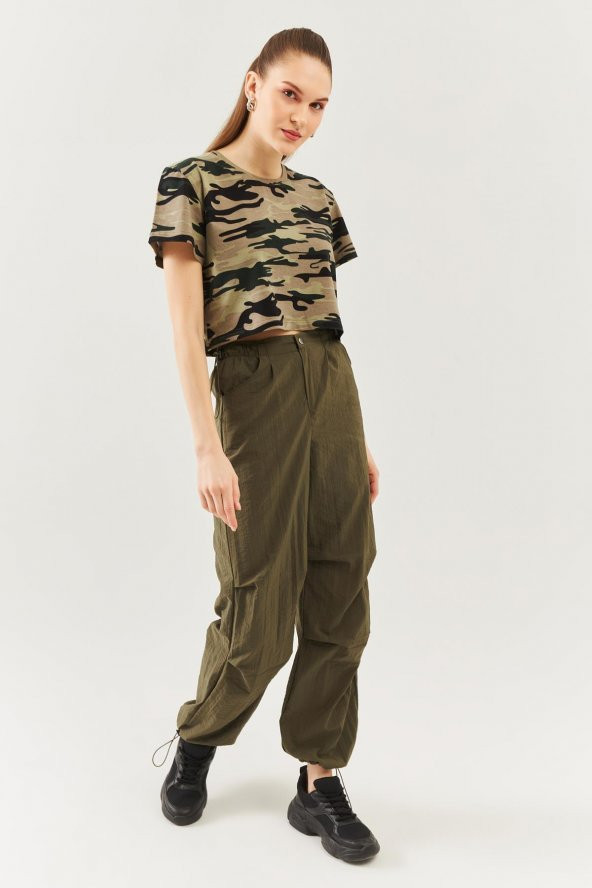 Kamuflaj Oversize Rahat %100 Pamuklu Penye Bisiklet Yaka Kısa Kol Basic Crop T-Shirt - 4
