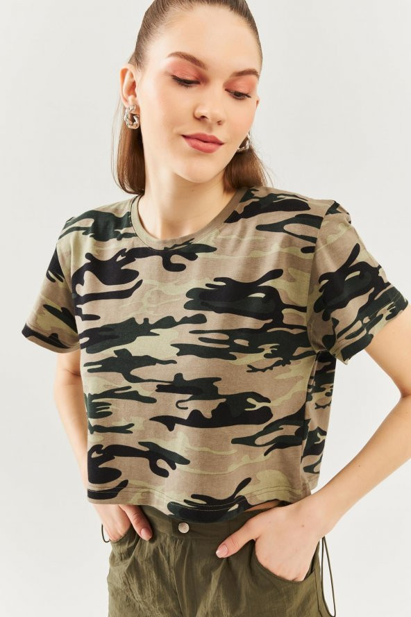 Kamuflaj Oversize Rahat %100 Pamuklu Penye Bisiklet Yaka Kısa Kol Basic Crop T-Shirt - 6
