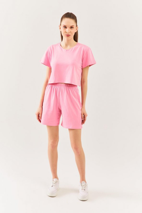 Pembe Oversize Rahat %100 Pamuklu Penye Bisiklet Yaka Kısa Kol Basic Crop T-Shirt - 3