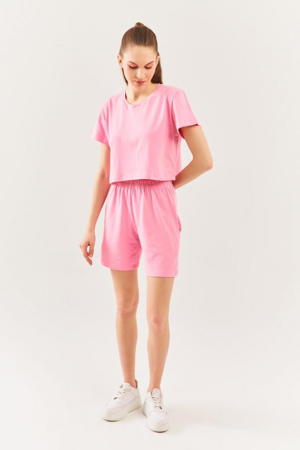 Pembe Oversize Rahat %100 Pamuklu Penye Bisiklet Yaka Kısa Kol Basic Crop T-Shirt - 4