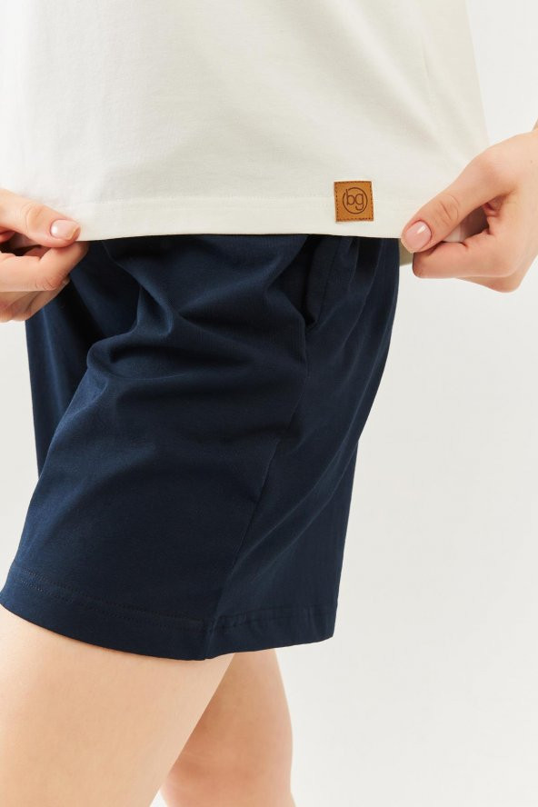 Beyaz Oversize Rahat %100 Pamuklu Penye Bisiklet Yaka Kısa Kol Basic T-Shirt - 8