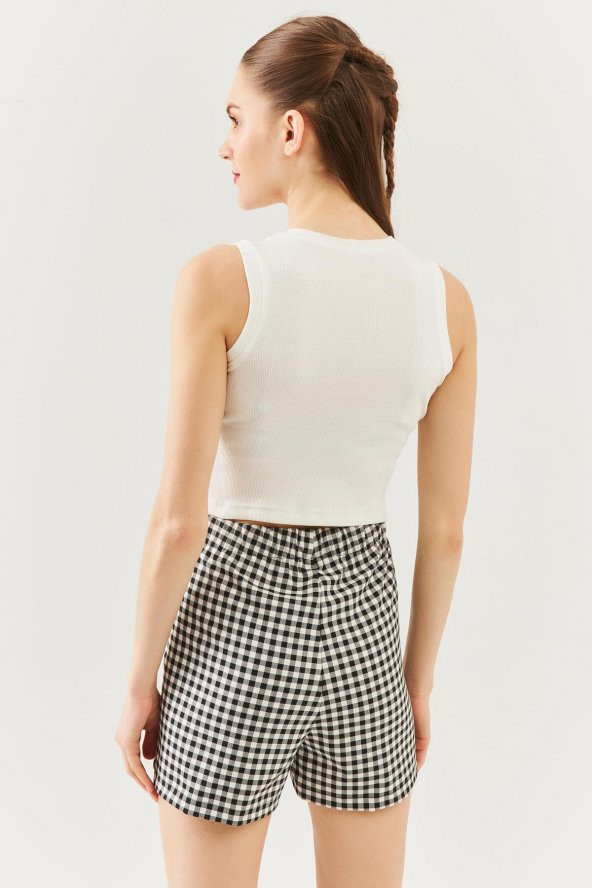 Beyaz Sıfır Kol Bisiklet Yaka Vücuda oturan %100 Pamuklu Kaşkorse Esnek Crop Bluz - 5