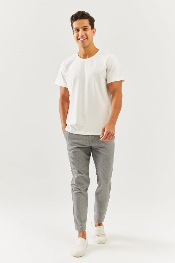 Beyaz Oversize Rahat %100 Pamuklu Penye Bisiklet Yaka Kısa Kol Basic T-Shirt  Classic Collection - 2