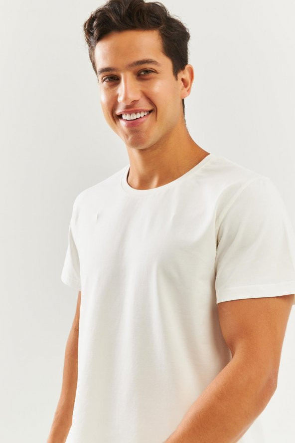 Beyaz Oversize Rahat %100 Pamuklu Penye Bisiklet Yaka Kısa Kol Basic T-Shirt  Classic Collection - 6