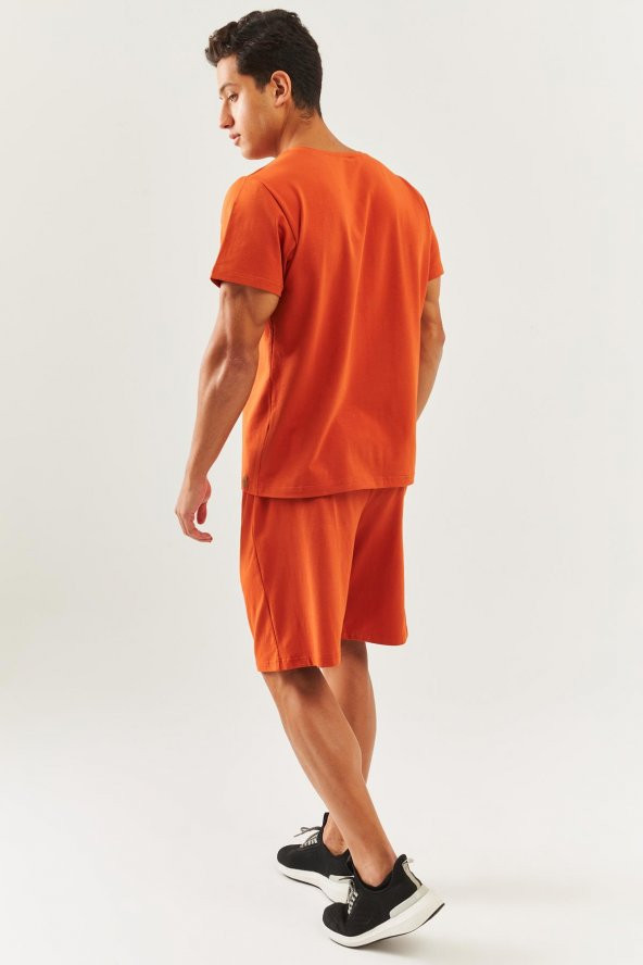Kiremit Oversize Rahat %100 Pamuklu Penye Bisiklet Yaka Kısa Kol Basic T-Shirt Trendy Collection - 8
