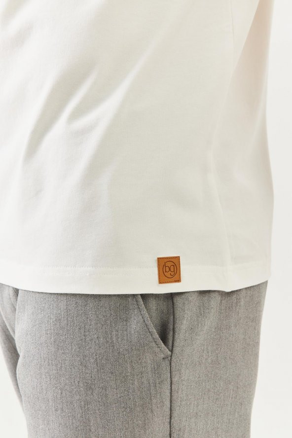 Beyaz Oversize Rahat %100 Pamuklu Penye Bisiklet Yaka Kısa Kol Basic T-Shirt  Classic Collection - 8