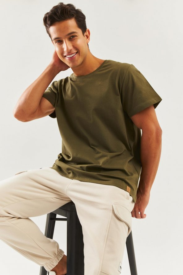 Haki Oversize Rahat %100 Pamuklu Penye Bisiklet Yaka Kısa Kol Basic T-Shirt  Classic Collection - 7