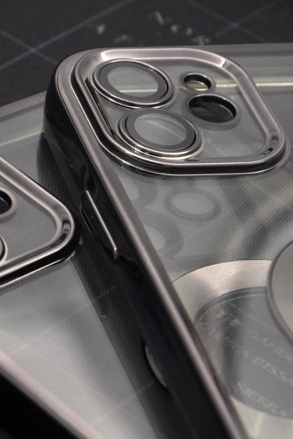 iPhone 11 Uyumlu Siyah Renkli Kenarlı Lazerli Şeffaf Kılıf Lens Korumalı - Resim 3