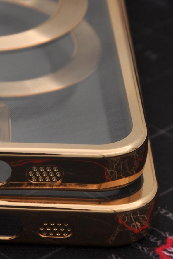 iPhone 13 Pro Uyumlu MagSafe Özellikli Altın Sarı Gold Renkli Kenarlı Lazerli Şeffaf Kılıf Lens Korumalı - Resim 4