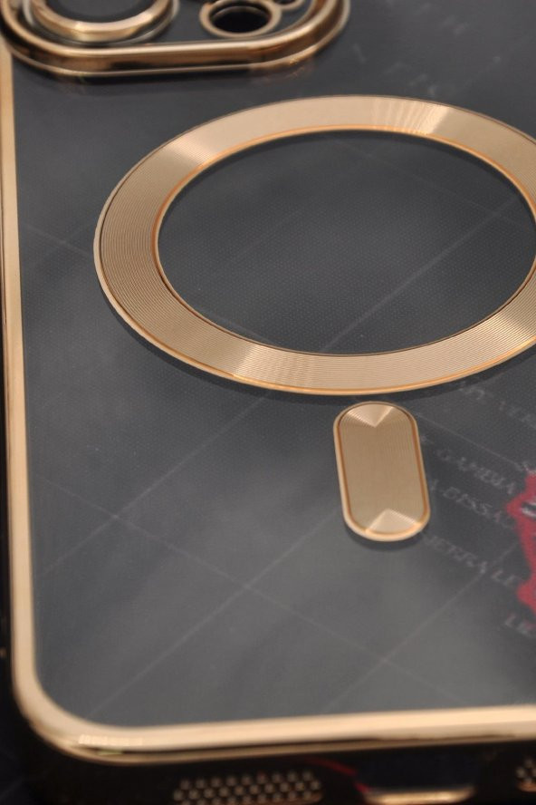 iPhone 14 Pro Max Uyumlu MagSafe Özellikli Altın Sarı Gold Renkli Kenarlı Lazerli Şeffaf Kılıf Lens Korumalı - Resim 2