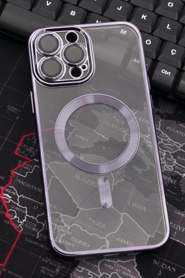 iPhone 14 Pro Max Uyumlu MagSafe Özellikli Mor Renkli Kenarlı Lazerli Şeffaf Kılıf Lens Korumalı ürün görseli