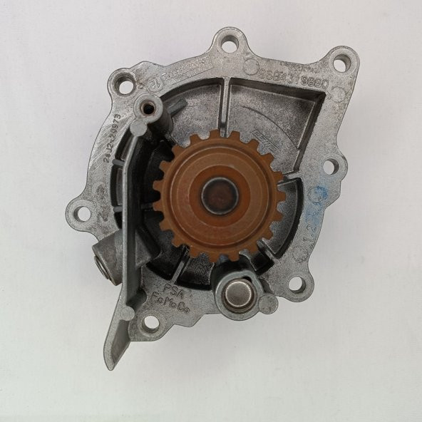 Land Rover Freelander 2.2 Td4 Devirdaim Su Pompası 9684319880 (Çıkma Parça) - 2