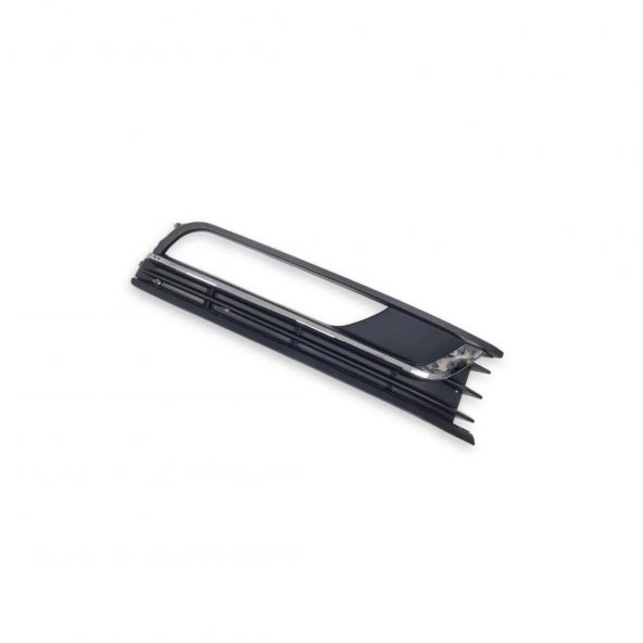 GKL Sağ Sis Farı Çerçevesi VW Passat B7 2011-2014 Trendline 3AA854662A - 2