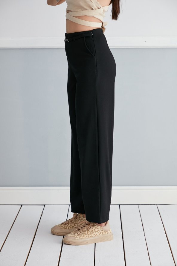 Günlük Yüksek Bel Esnek Siyah Cepli Palazzo Pantolon Kemer Detaylı - 4