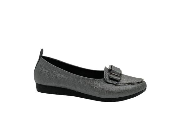 Zerhan 3360 Kadın Platin Tokalı Pırıltılı Babet Ayakkabı ürün görseli