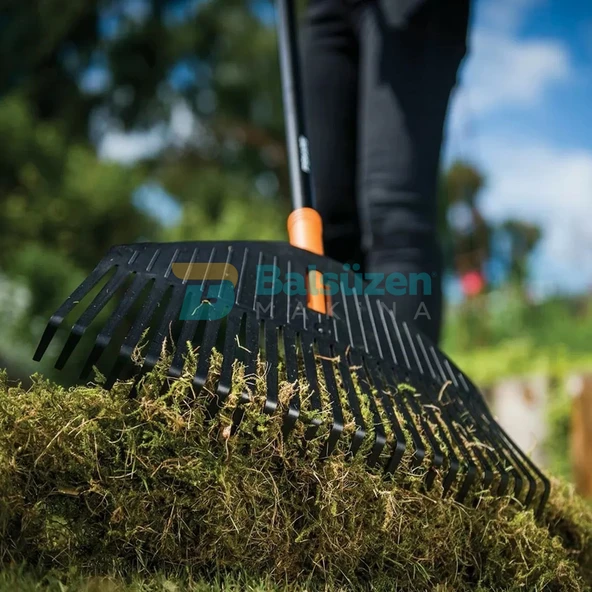 Fiskars Solid Yaprak Süpürgesi Medium 1003464 - 3