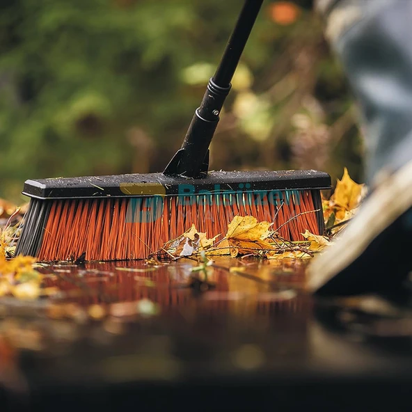 Fiskars Bahçe Süpürgesi L 1025926 - 2