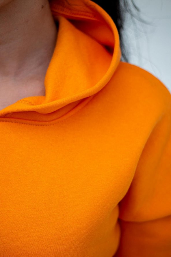 Kadın Turuncu Basic 3 Üç İplik Ekstra Kalın Kapüşonlu Kanguru Cep Uzun Kollu Sweatshirt 23KSWTUCPL - 5