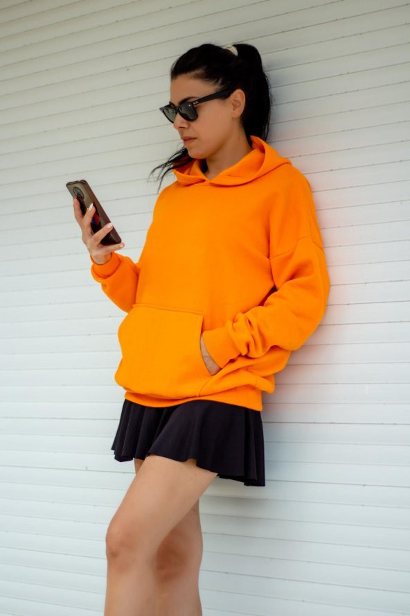 Kadın Turuncu Basic 3 Üç İplik Ekstra Kalın Kapüşonlu Kanguru Cep Uzun Kollu Sweatshirt 23KSWTUCPL - 8