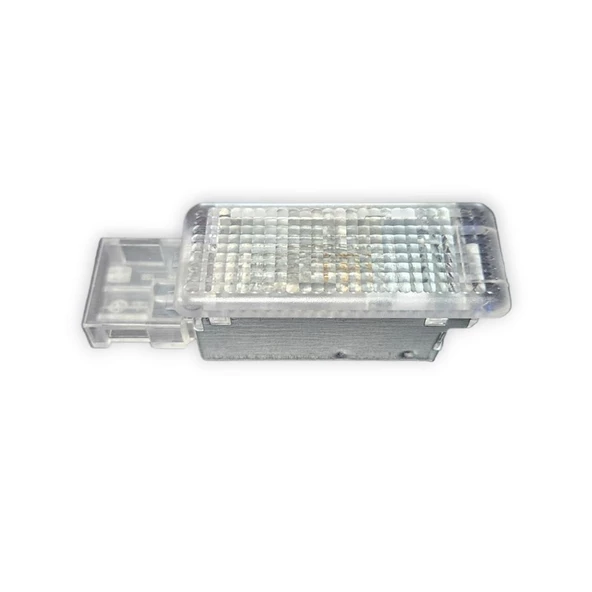 Skoda Scala 2019-2023 Torpido Gözü İç Aydınlatma Lambası 6L0947415A ürün görseli 1