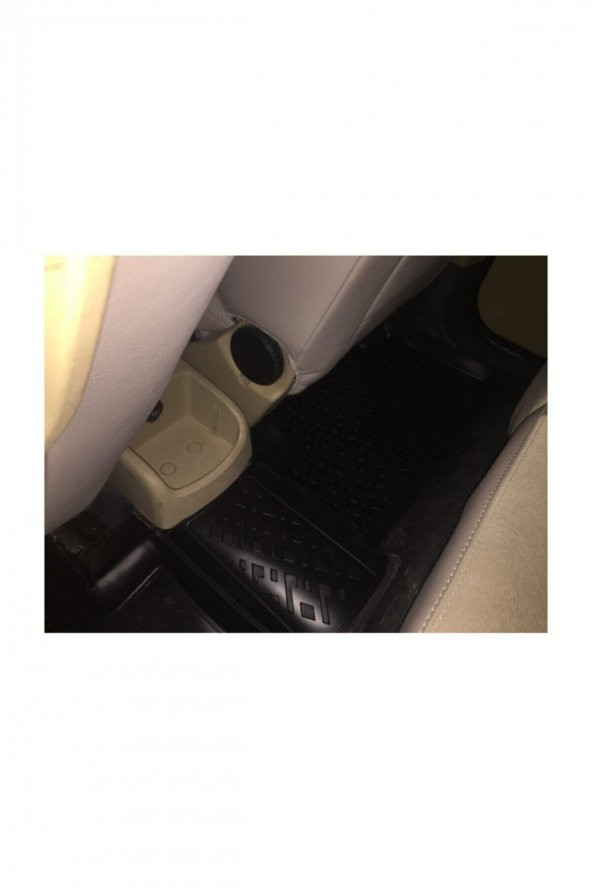 Ford Connect 2002 2003 2004 2005 2006 2007 2008 Model 3d Havuzlu Paspas