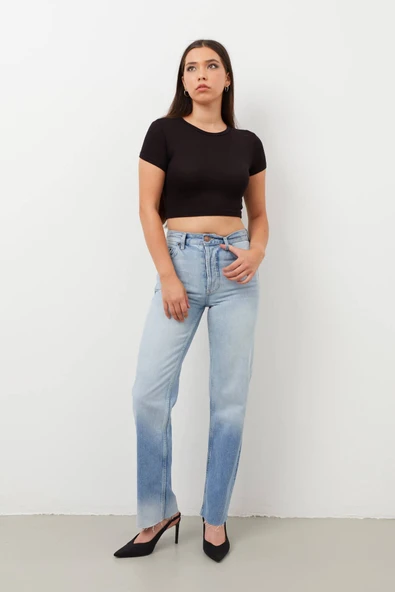 Kadın Paçası Kesik Straight Fit Jean Pantolon - 4