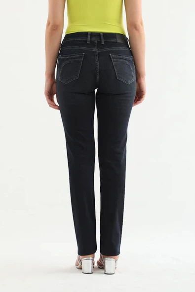 Kadın Likralı Straight Jean Pantolon Lacivert - 9
