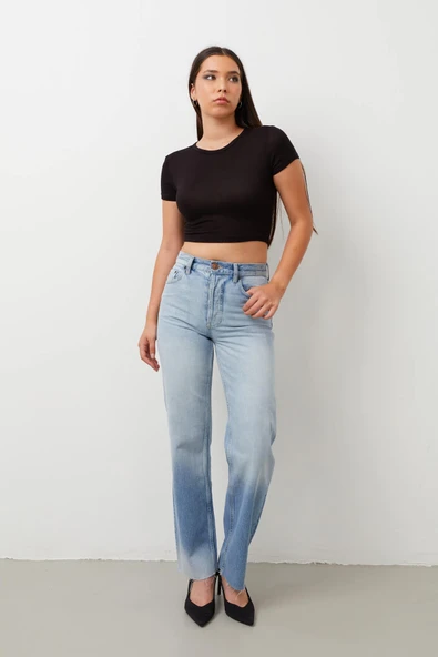 Kadın Paçası Kesik Straight Fit Jean Pantolon - 5