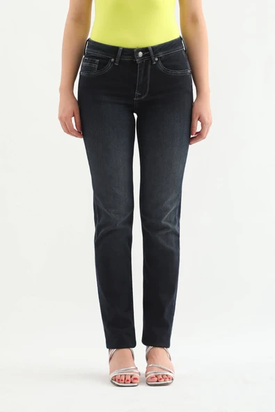 Kadın Likralı Straight Jean Pantolon Lacivert - 8