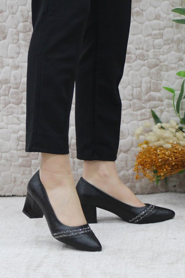 Mehmet Mete 316 Fashion Klasik Topuklu Taşlı Kadın Ayakkabı