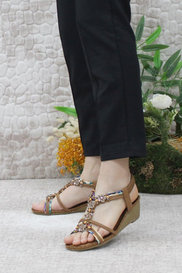 Guja 23Y151-16 Anatomik Rahat Dolgu Taban Boncuklu Kadın Sandalet - Resim 9