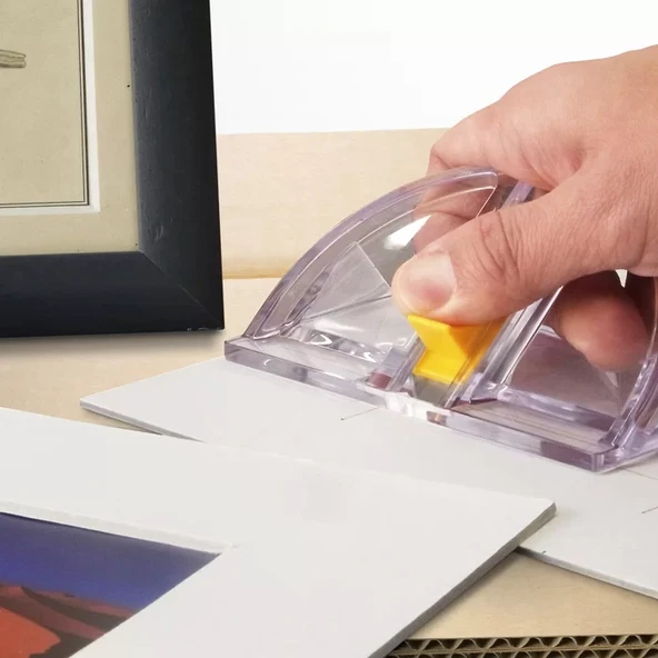 OLFA MC-45 Derecelik Açıyla Kesim Yapabilen Maket Bıçağı - Resim 2