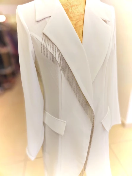 Ecem Kasab Boutique Selinada  Zincir Detaylı Ceket Ekru - 2