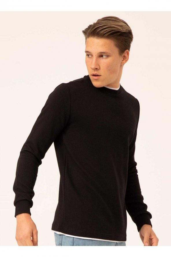 O Yaka Armürlü Siyah Erkek Kazak Tr2013700262 - 3